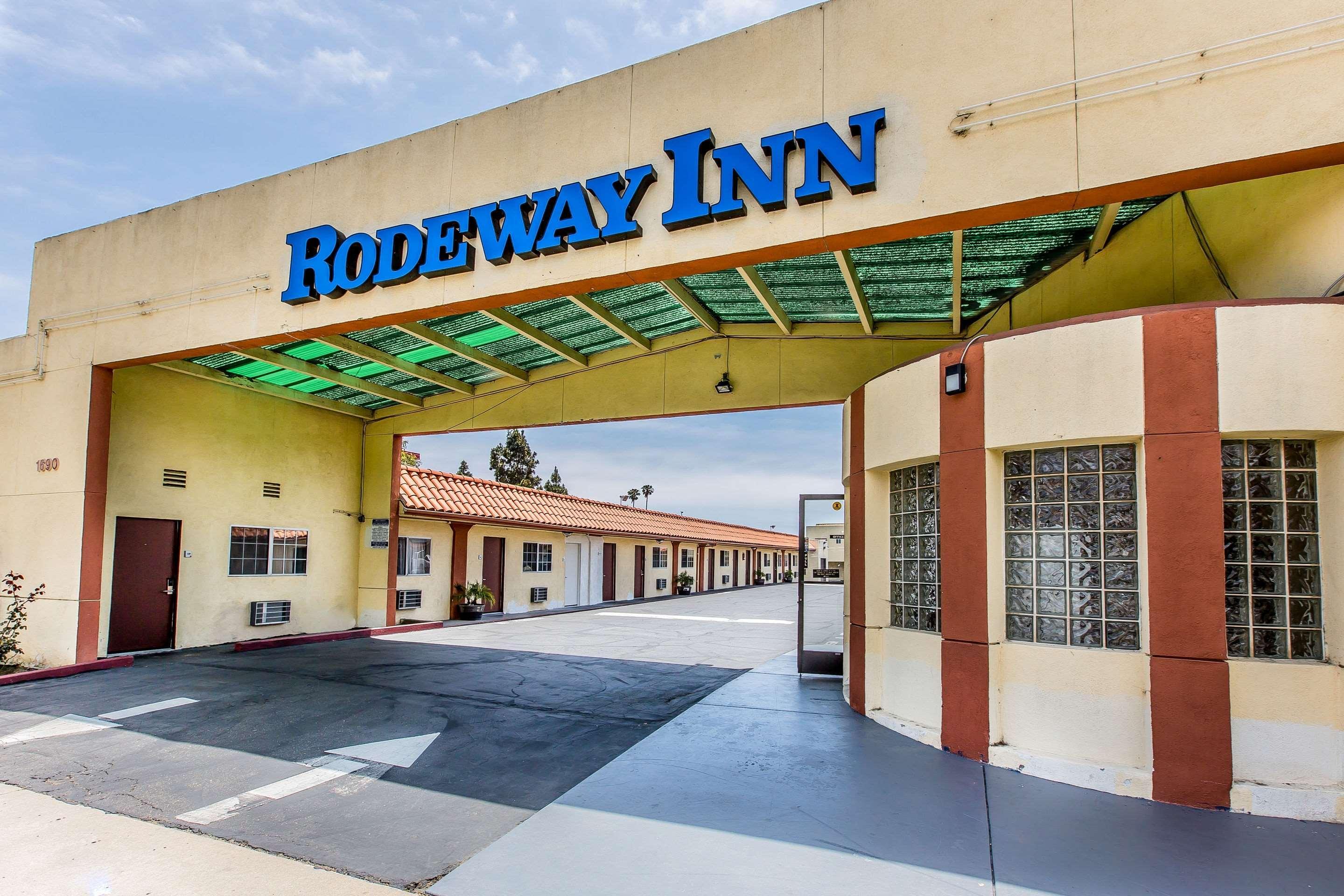 Rodeway Inn ונטורה מראה חיצוני תמונה